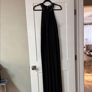 Carmen Marc Valvo Elegant Black Maxi Jumpsuit